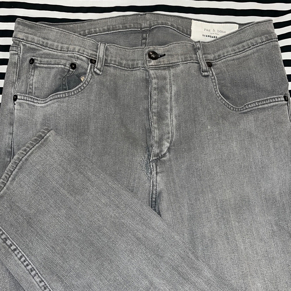 Men’s rag and bone size 36 hemmed to 30 length with reattached seam.  Fit 2